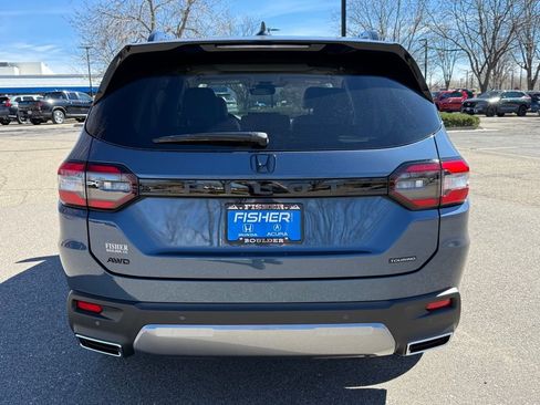 New 2026 Honda Pilot Touring image 5