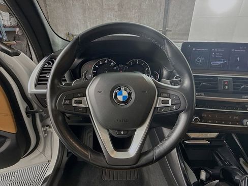 Used 2019 BMW X3 xDrive30i w/ Premium Package image 11