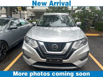 Used 2018 Nissan Rogue SV