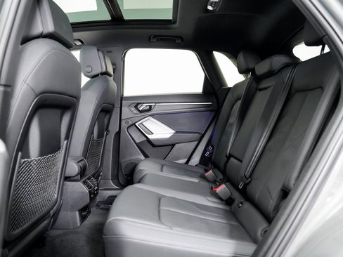 Certified 2025 Audi Q3 2.0T Premium Plus w/ Premium Plus Package image 22