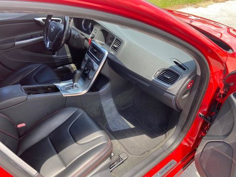 Used 2012 Volvo S60 T6 R-Design AWD/4WD image 22