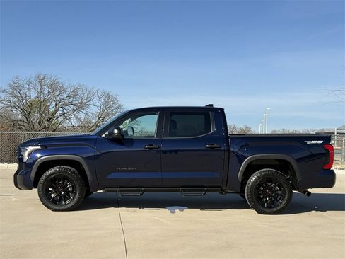 Used 2022 Toyota Tundra SR5 image 3