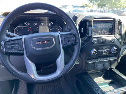 Used 2022 GMC Sierra 1500 Elevation AWD/4WD image 7