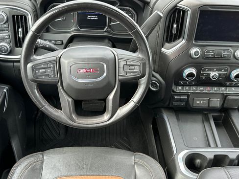 Used 2020 GMC Sierra 2500 AT4 w/ AT4 Premium Package image 15