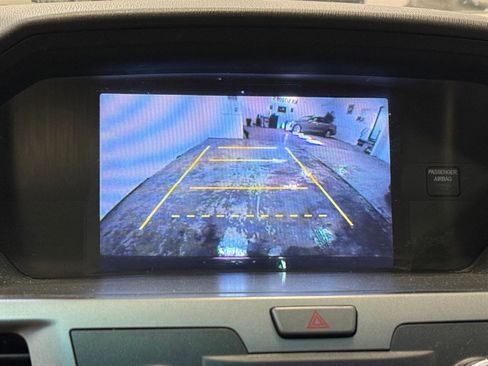 Used 2013 Honda Odyssey EX image 22