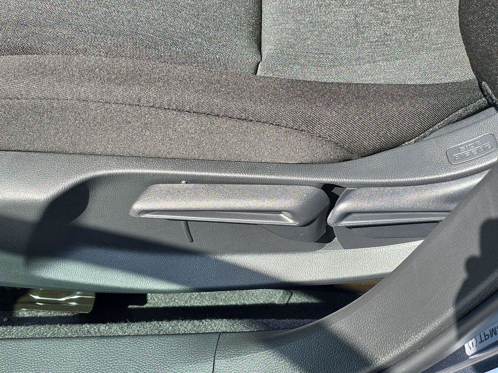 New 2026 Honda Accord LX image 6