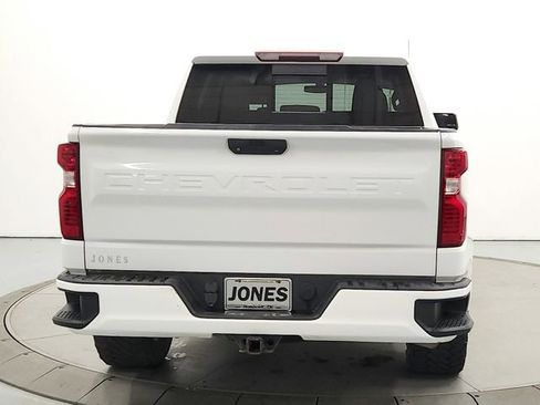 Used 2019 Chevrolet Silverado 1500 LT w/ Texas Edition image 6