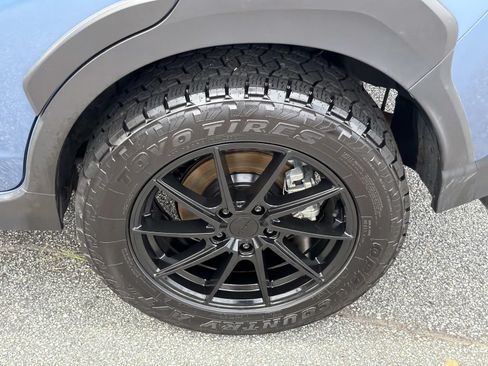 Used 2024 Subaru Crosstrek 2.0i Premium AWD/4WD image 19