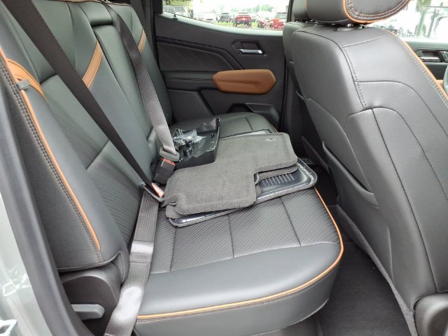 New 2026 GMC Canyon AT4 w/ Technology Plus Package AWD/4WD image 23