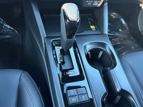 New 2026 Subaru Outback Limited image 23