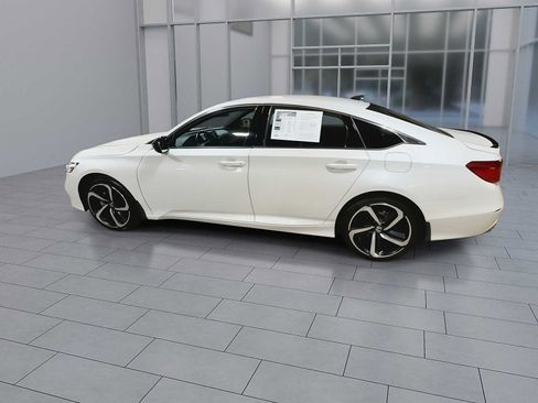 Used 2022 Honda Accord Sport image 6