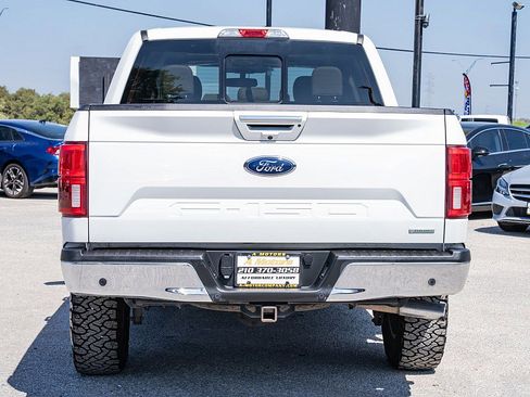 Used 2019 Ford F150 Lariat image 6