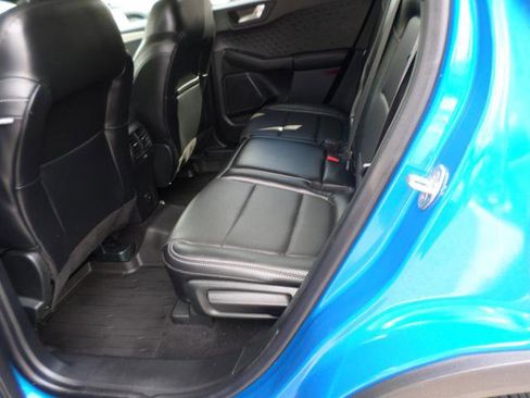 Used 2020 Ford Escape SEL image 34