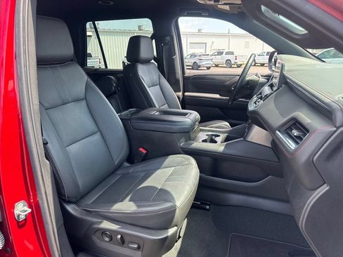 Used 2022 Chevrolet Tahoe RST w/ Sport Performance Package AWD/4WD image 11