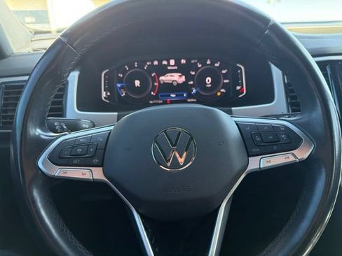 Used 2020 Volkswagen Atlas Cross Sport SEL AWD/4WD image 6