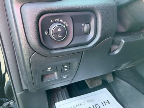 Used 2025 RAM 1500 Big Horn AWD/4WD image 11