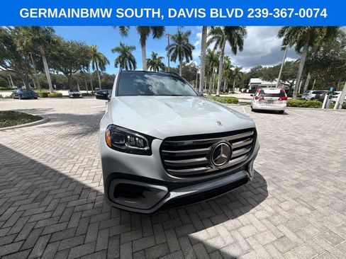 Used 2025 Mercedes-Benz GLS 450 4MATIC image 18