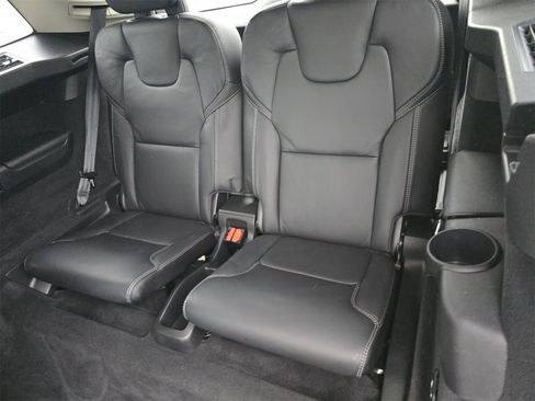 Used 2022 Volvo XC90 T6 Inscription image 14