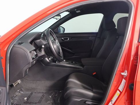 Used 2025 Honda Civic Sport image 10