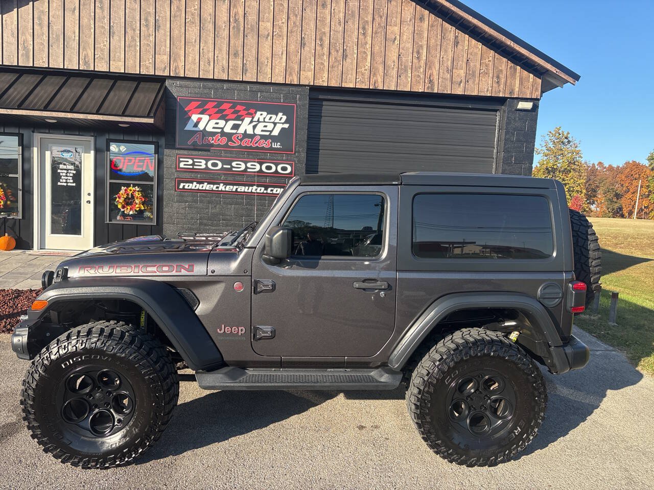 Used 2018 Jeep Wrangler Rubicon w/ Steel Bumper Group AWD/4WD image 5