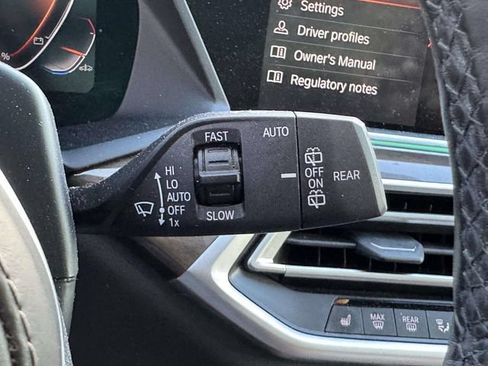 Used 2022 BMW X5 xDrive40i w/ M Sport Package AWD/4WD image 35