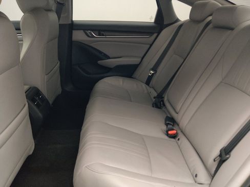Used 2018 Honda Accord EX-L image 18