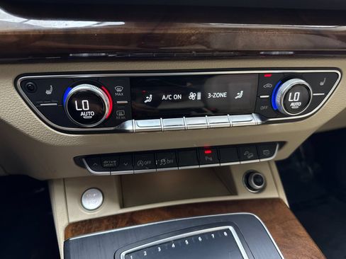 Used 2018 Audi Q5 2.0T Premium Plus w/ Premium Plus Package AWD/4WD image 30