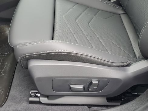 New 2026 BMW 228i xDrive AWD/4WD image 9