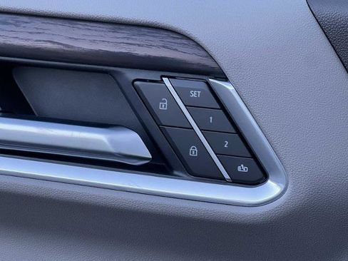 New 2026 GMC Sierra 1500 SLT w/ SLT Premium Plus Package image 15