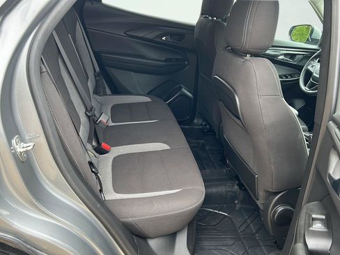 Used 2024 Chevrolet TrailBlazer LT w/ Driver Confidence Package FWD image 19