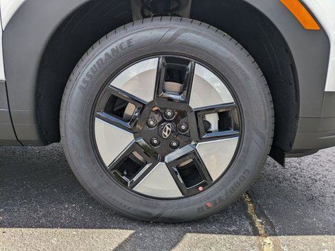 New 2026 Hyundai Santa Fe SE image 11