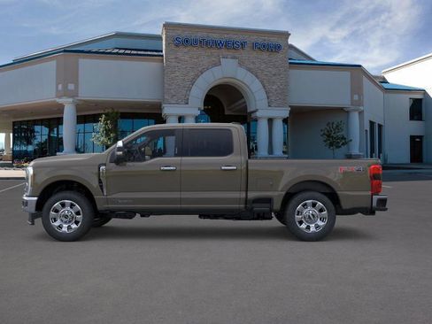 New 2026 Ford F250 Lariat w/ Lariat Premium Package image 3