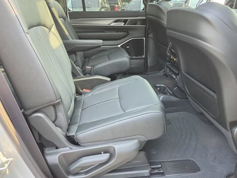 New 2026 Jeep Grand Wagoneer Limited AWD/4WD image 14