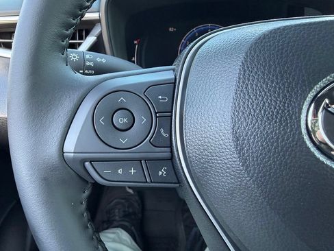 New 2026 Toyota Corolla SE FWD image 18