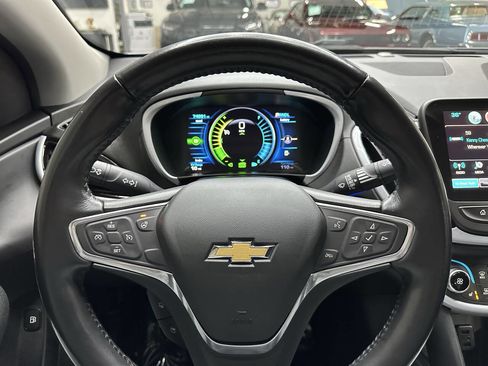 Used 2018 Chevrolet Volt LT w/ Comfort Package image 20