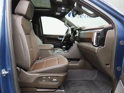 Used 2024 GMC Sierra 1500 Denali w/ Denali Reserve Package image 32