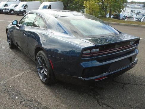 Used 2024 Dodge Charger R/T w/ Plus Group image 3