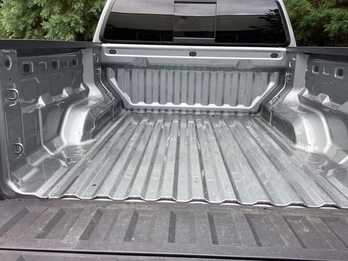 Used 2025 GMC Canyon Elevation AWD/4WD image 21