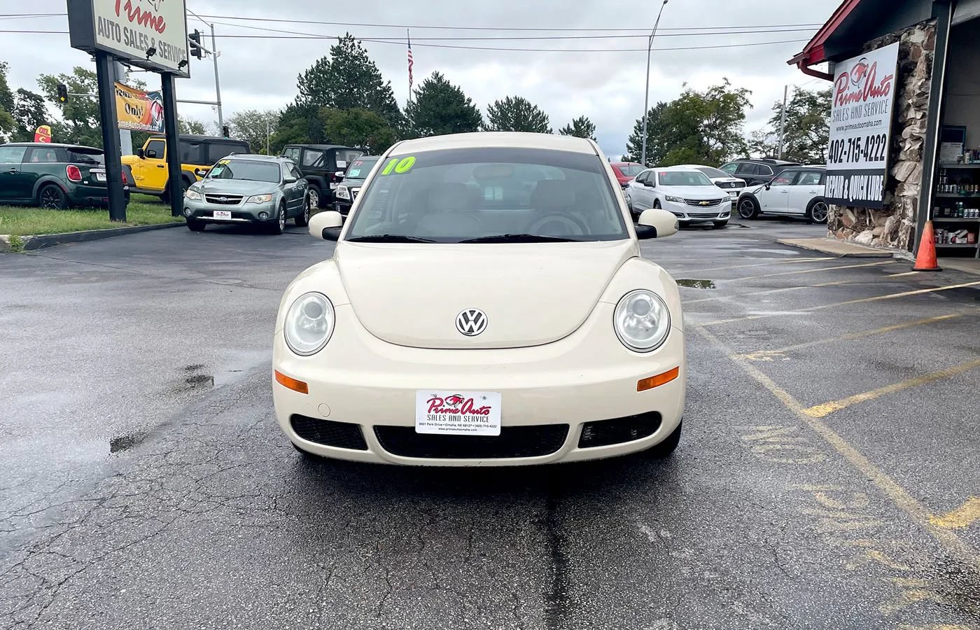 Used 2010 Volkswagen Beetle Coupe FWD image 16