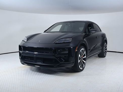 New 2026 Porsche Macan Turbo Electric image 1