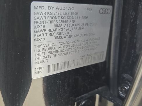 Used 2025 Audi Q5 Premium w/ Convenience Package AWD/4WD image 39