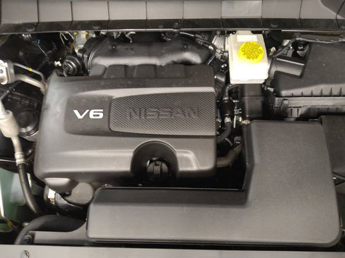 Used 2022 Nissan Pathfinder SL w/ SL Premium Package FWD image 30