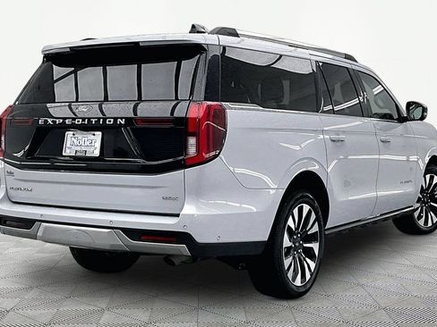 Certified 2025 Ford Expedition Max Platinum w/ Driver's Package AWD/4WD image 2