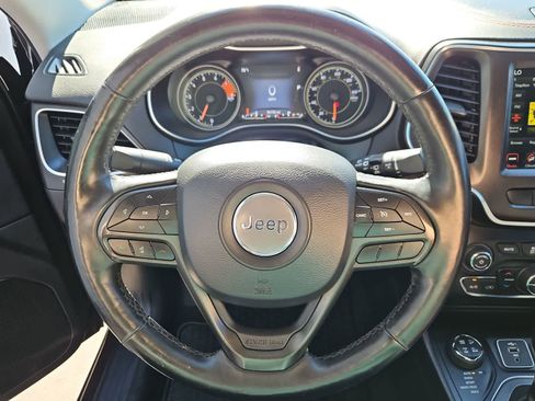 Used 2020 Jeep Cherokee Trailhawk w/ Comfort/Convenience Group AWD/4WD image 22