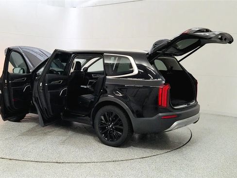 Used 2020 Kia Telluride SX w/ SX Prestige Package AWD/4WD image 11