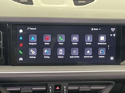 Used 2024 Porsche Cayenne image 29