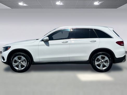 Certified 2018 Mercedes-Benz GLC 300 4MATIC image 2
