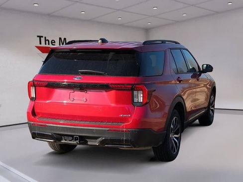 Certified 2025 Ford Explorer ST-Line AWD/4WD image 5