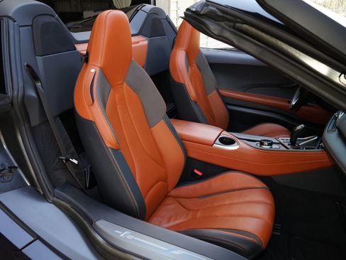 Used 2019 BMW i8 Roadster image 12