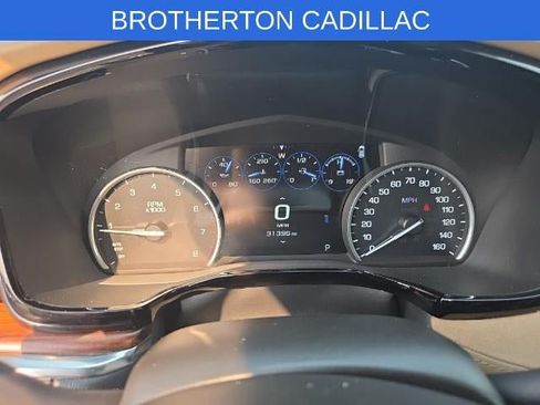 Used 2017 Cadillac XT5 Platinum AWD/4WD image 14